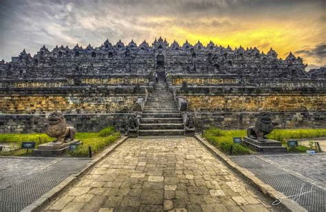 borobudor|borobudur storia.